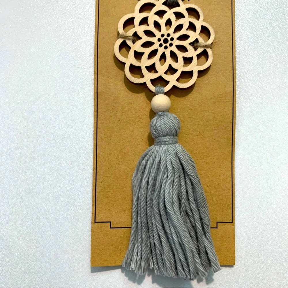 Essential Oil Mandala Keychain Diffuser with Wooden Beads and Gray Yarn Tassle